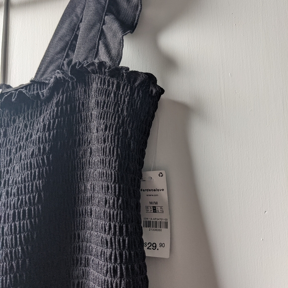 Black jumper - New With Tags - Picture 2 of 3